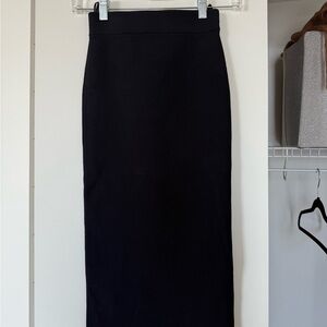 Babaton Classic Black Pencil Skirt